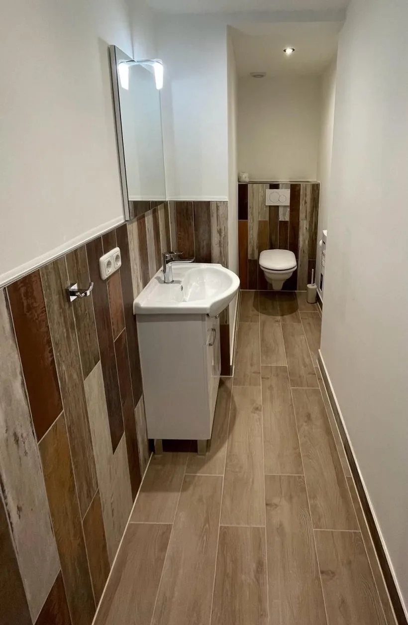 Gemütliches Zweibett-Zimmer in Schleswig-Holstein - ideal für Monteure und Geschäftsreisende, Gemeinschaftsbad (Zimmer Nr. 5)