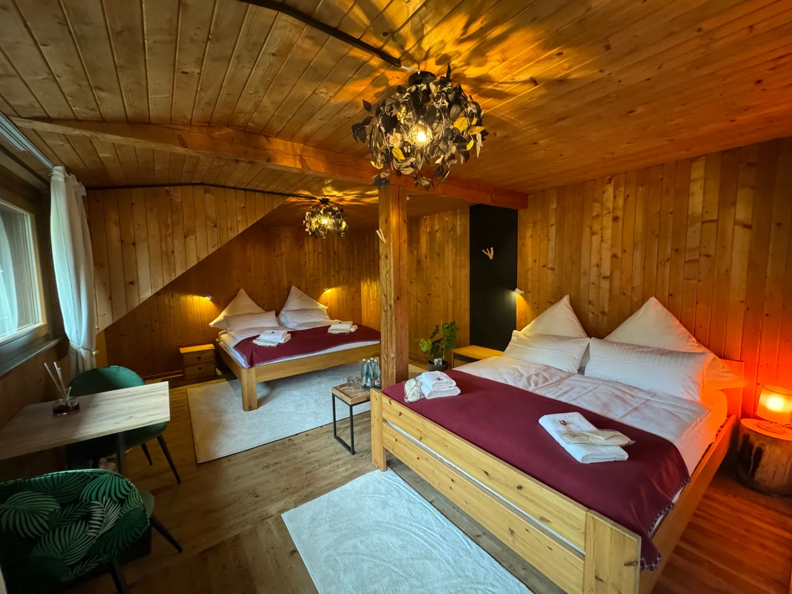 Almgasthaus Knöpflesbrunnen / Vierbettzimmer