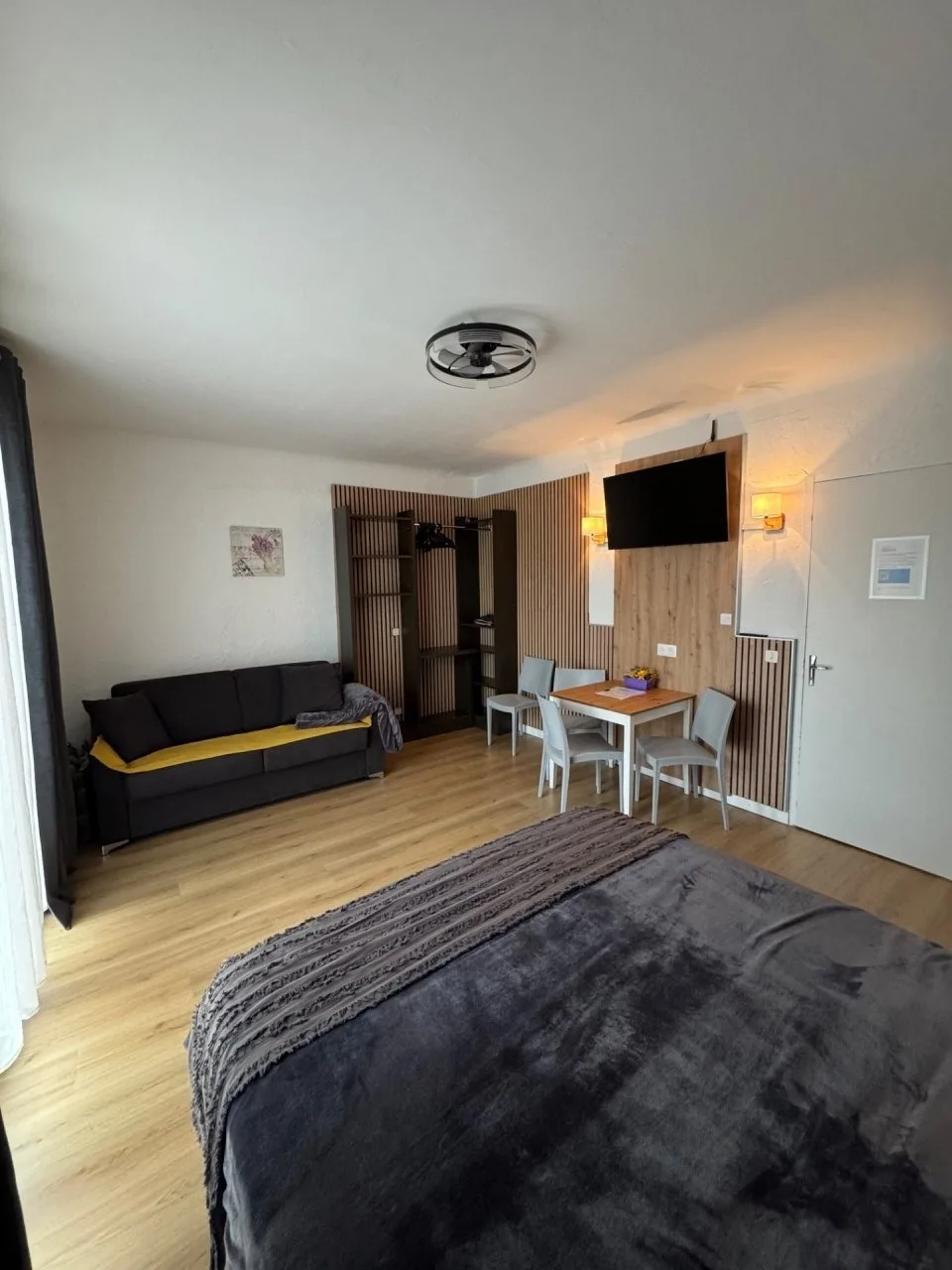 Superior-Vierbettzimmer mit Balkon(3)