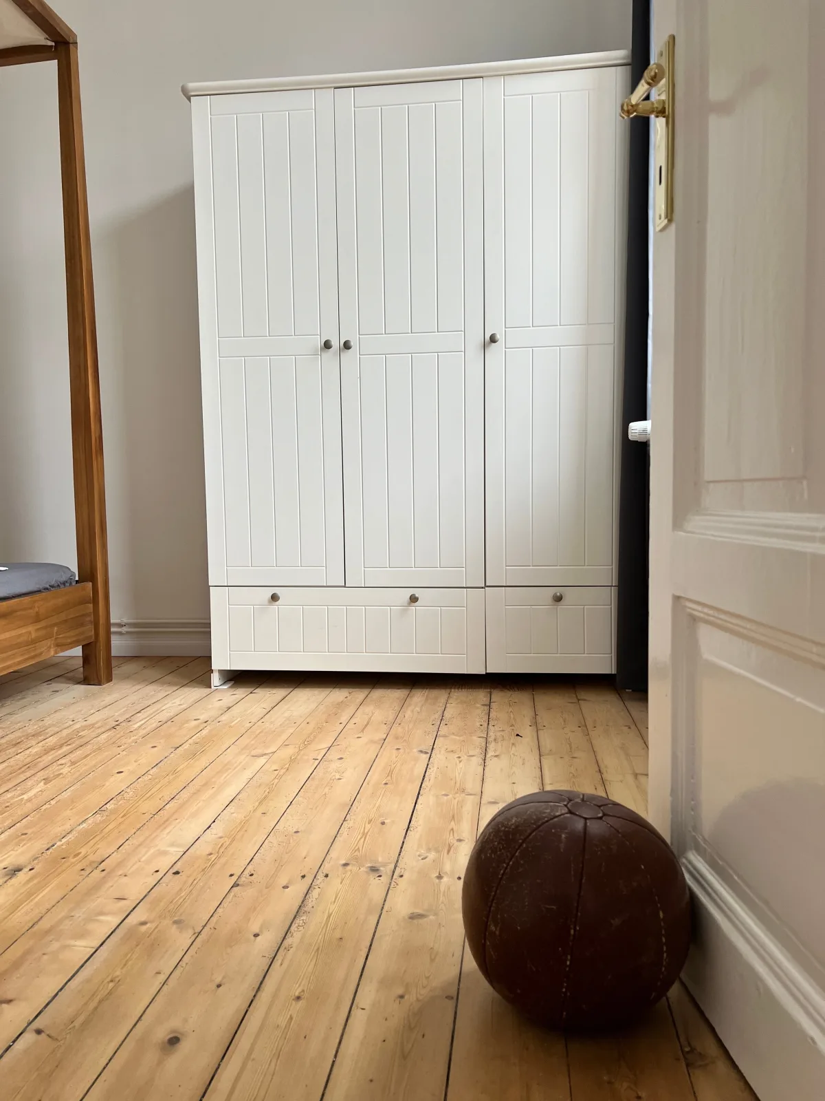 Zentrale 2 Zimmer Altbauwohnung mit Charme