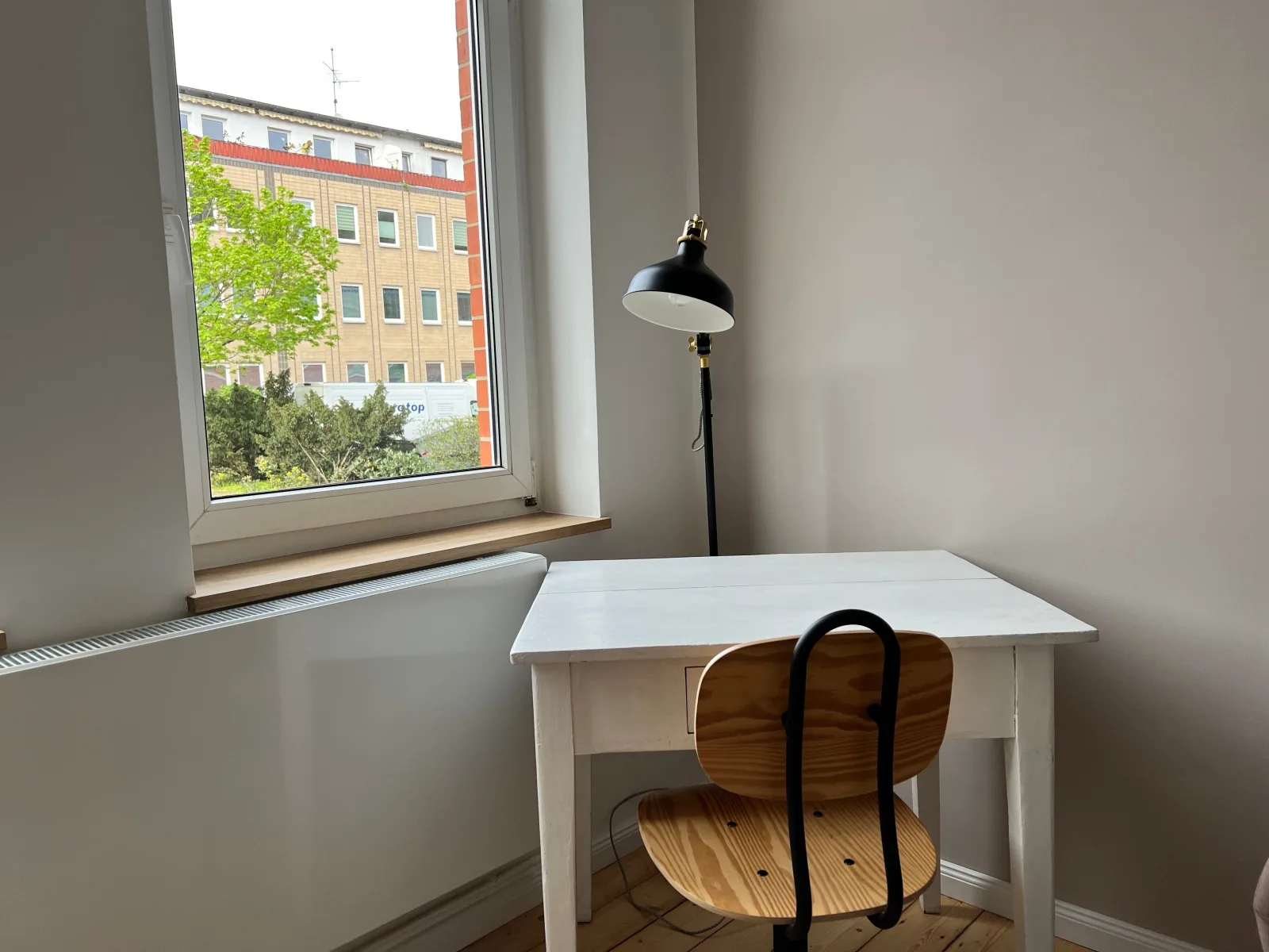 Zentrale 2 Zimmer Altbauwohnung mit Charme