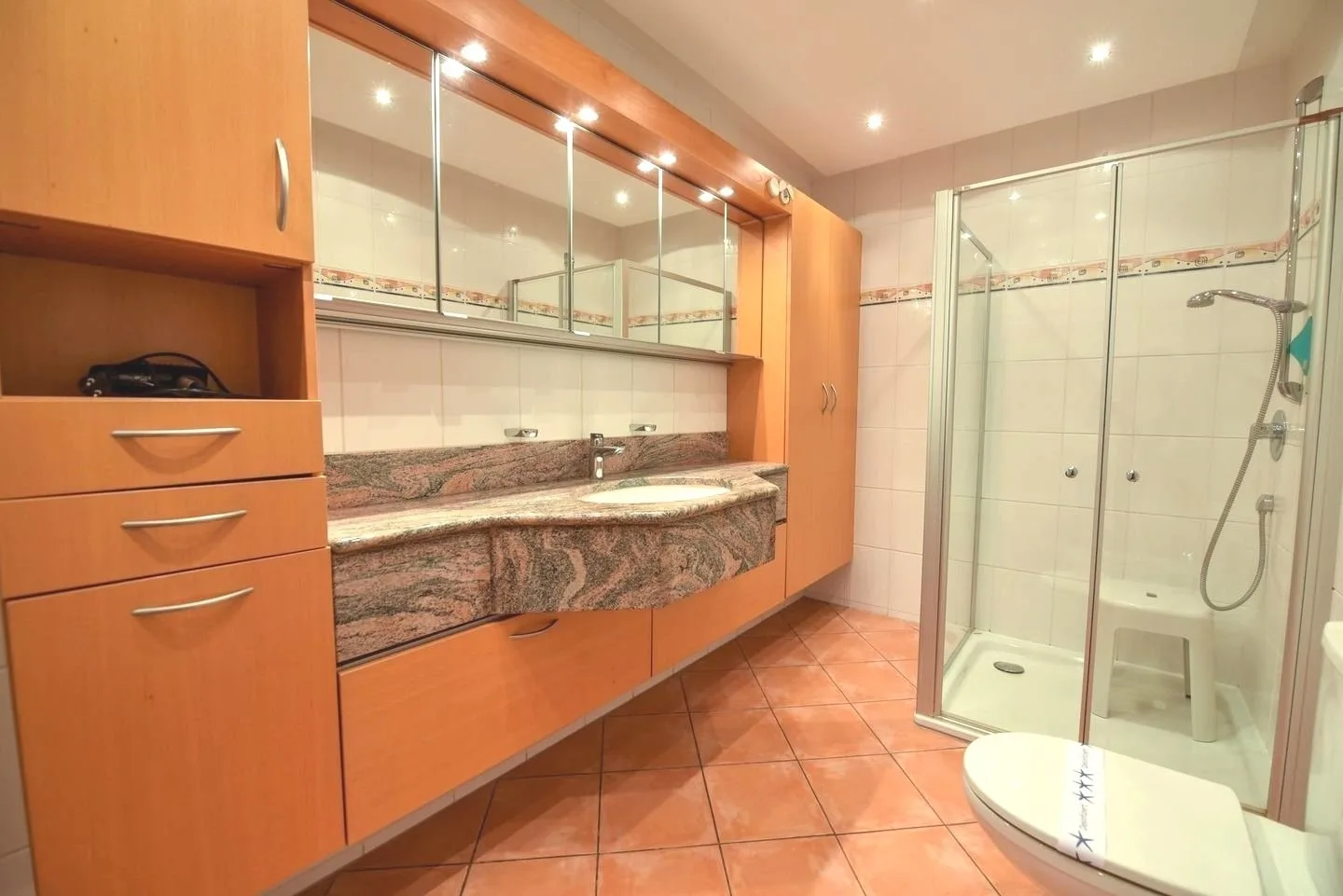 Ferienwohnung  NW 19  mit großer Terrasse