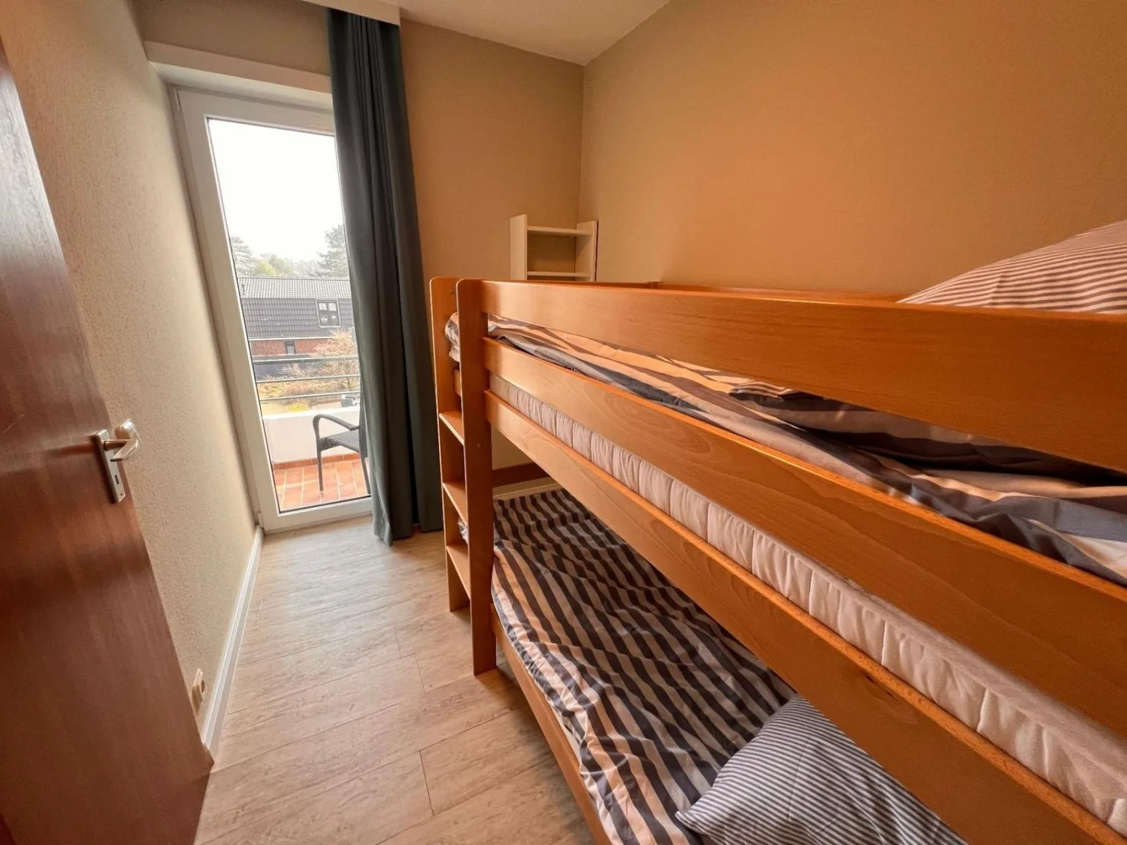 Ferienwohnung  NW 38 mit Süd Balkon
