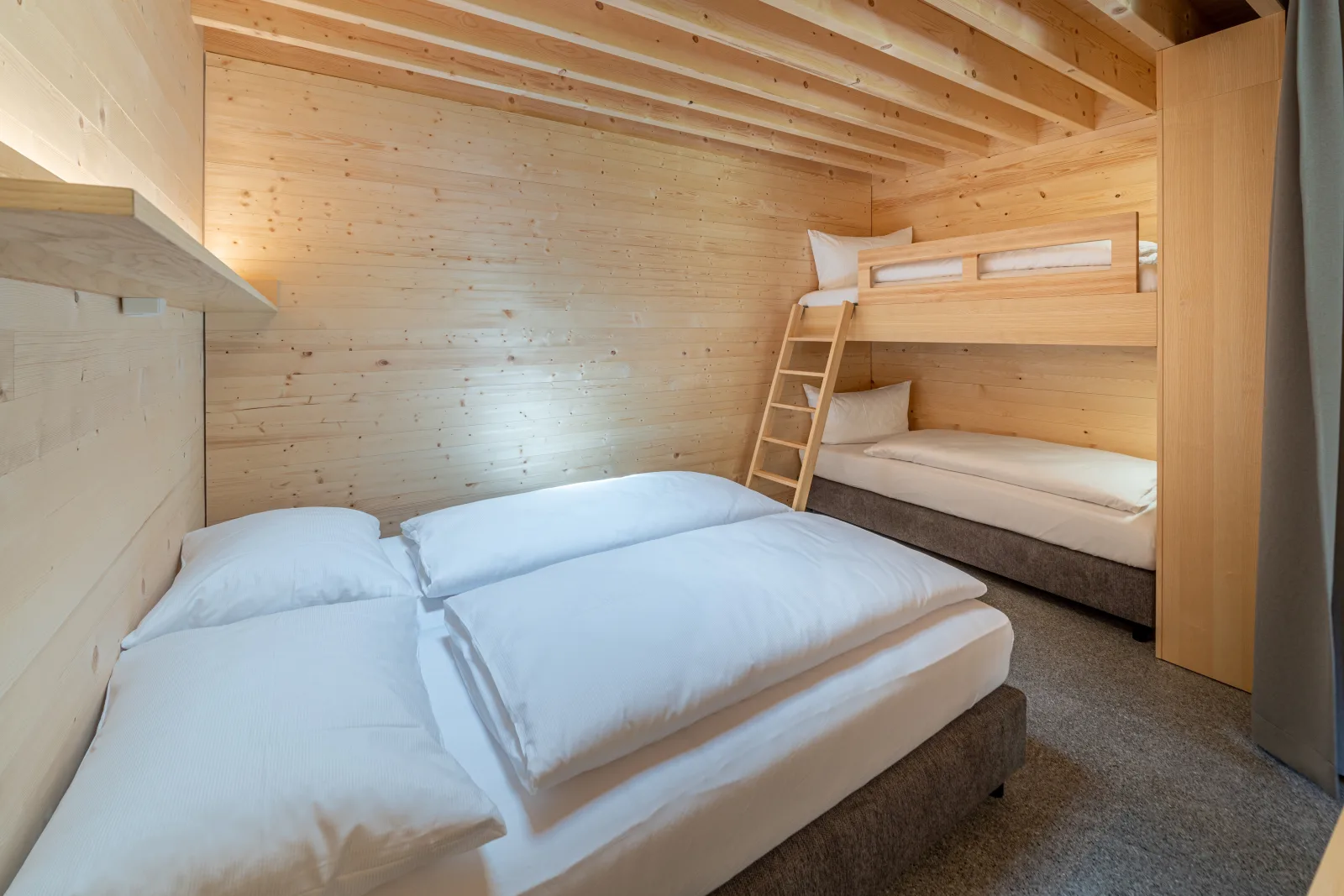 Apartment am Camping Dornbirn - 1/5 Sünser Spitze
