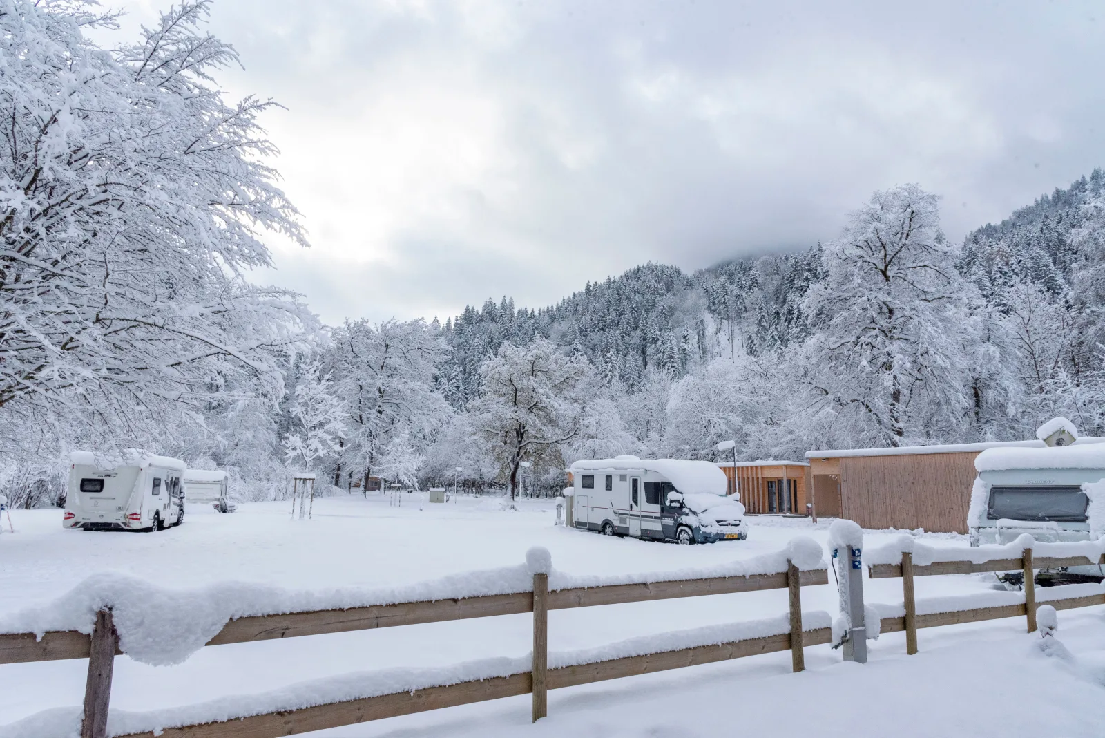 Apartment am Camping Dornbirn - 1/5 Sünser Spitze