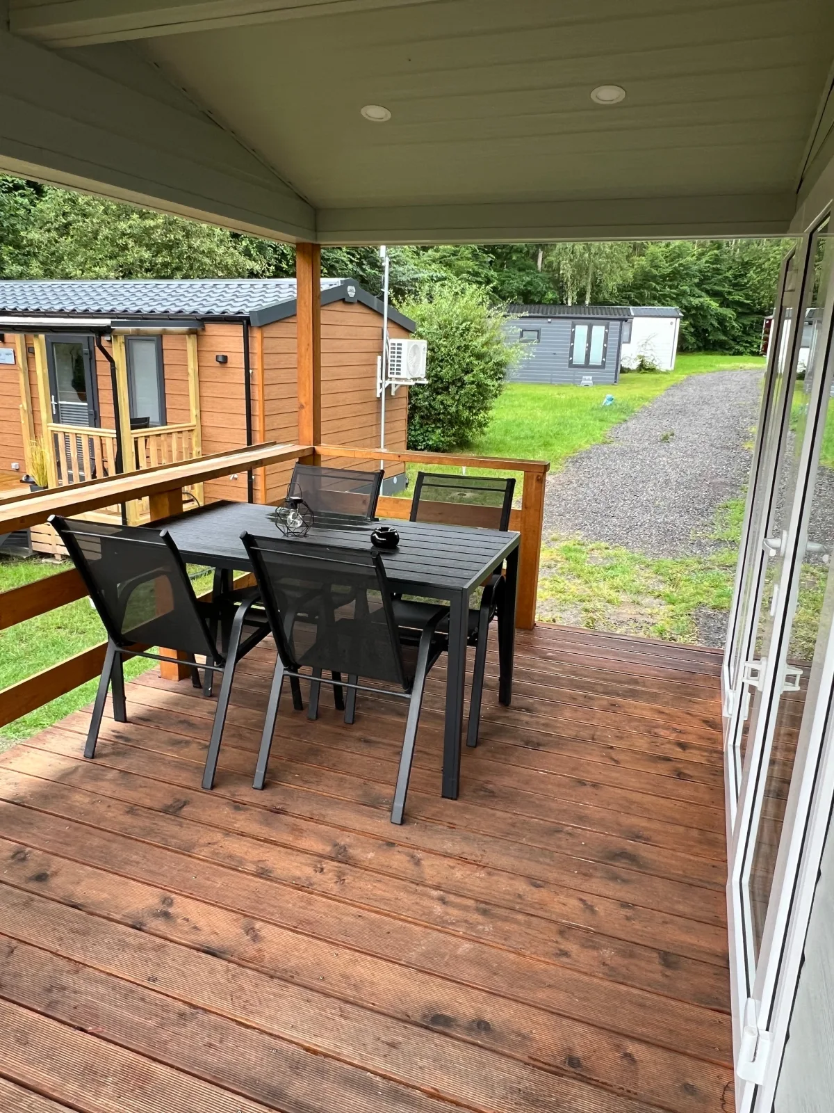 Tinyhouse Neila stilvolle &  moderne Auszeit am See | Natururlaub in Stuer, Mecklenburgische Seenplatte Klima, Grill