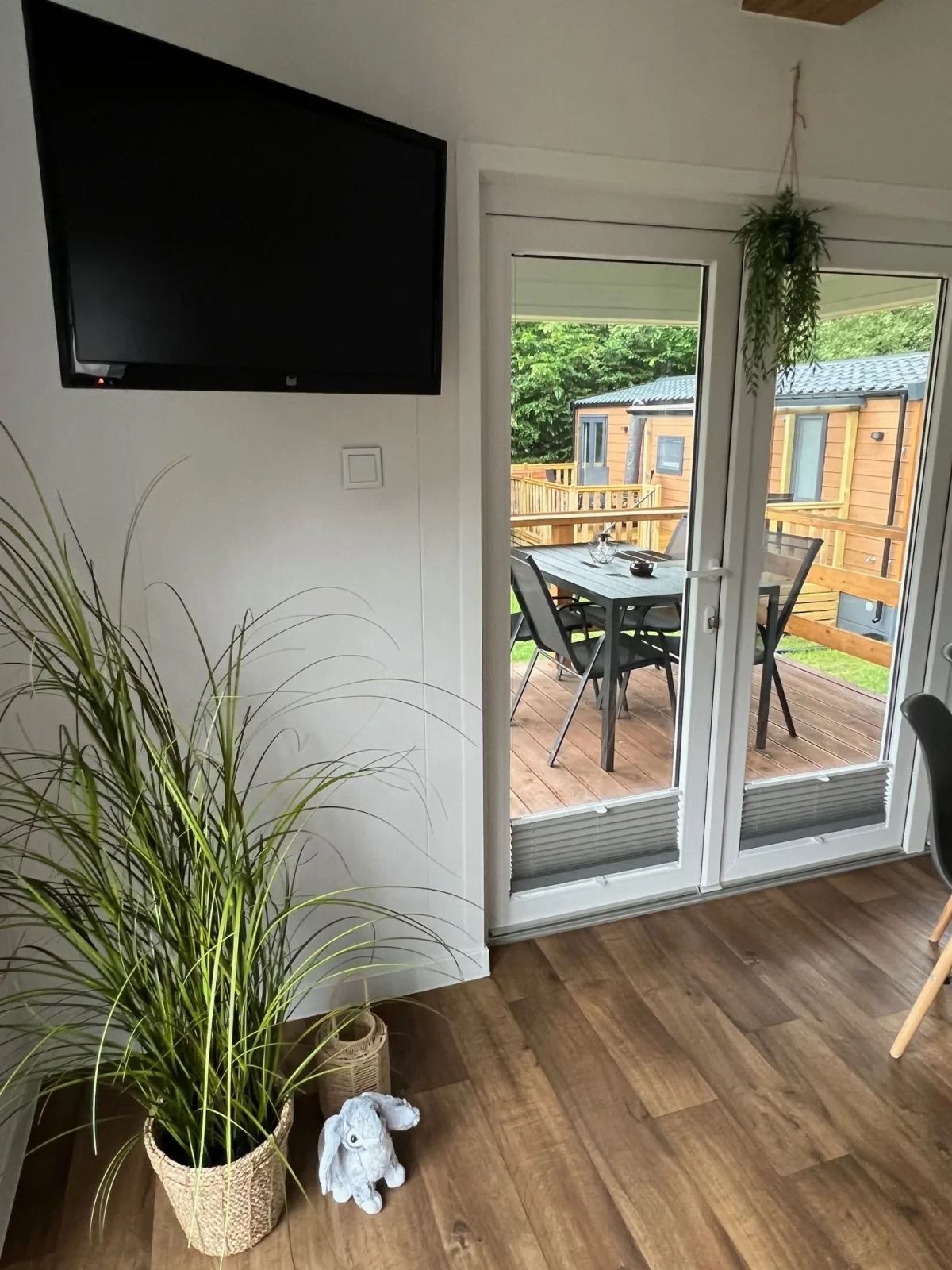 Tinyhouse Neila stilvolle &  moderne Auszeit am See | Natururlaub in Stuer, Mecklenburgische Seenplatte Klima, Grill