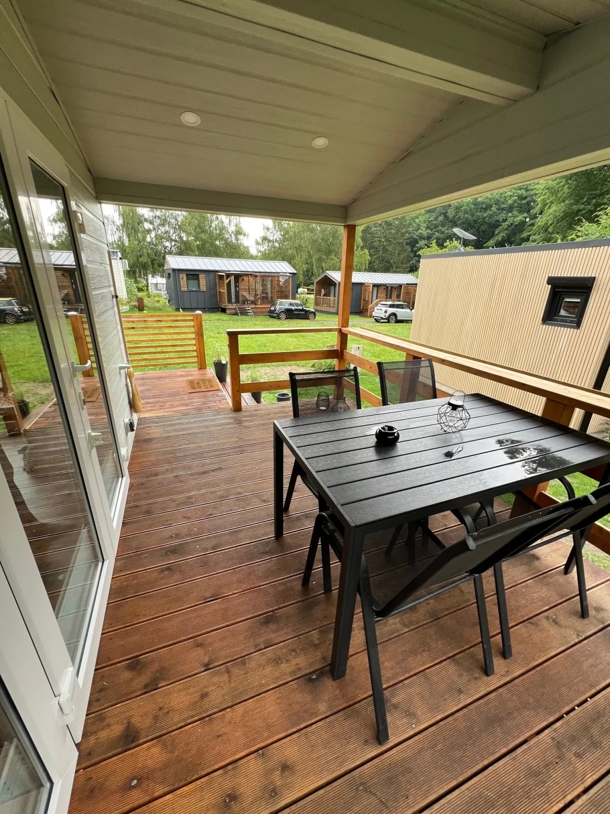 Tinyhouse Neila stilvolle &  moderne Auszeit am See | Natururlaub in Stuer, Mecklenburgische Seenplatte Klima, Grill