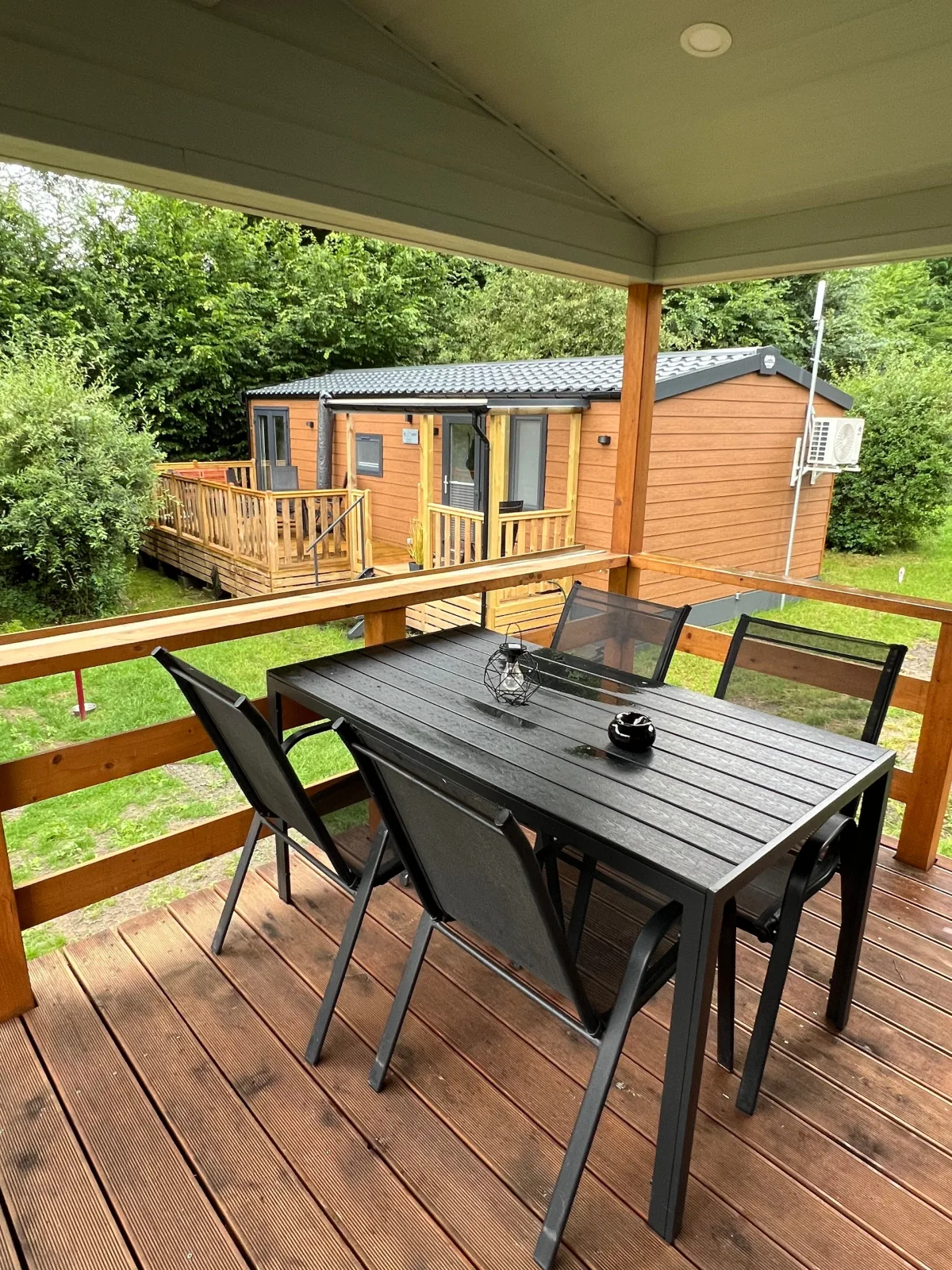 Tinyhouse Neila stilvolle &  moderne Auszeit am See | Natururlaub in Stuer, Mecklenburgische Seenplatte Klima, Grill