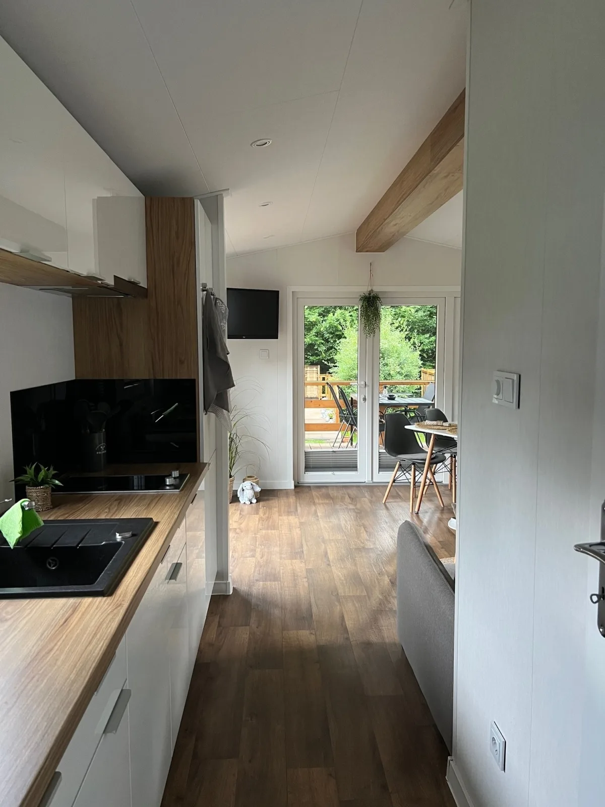 Tinyhouse Neila stilvolle &  moderne Auszeit am See | Natururlaub in Stuer, Mecklenburgische Seenplatte Klima, Grill