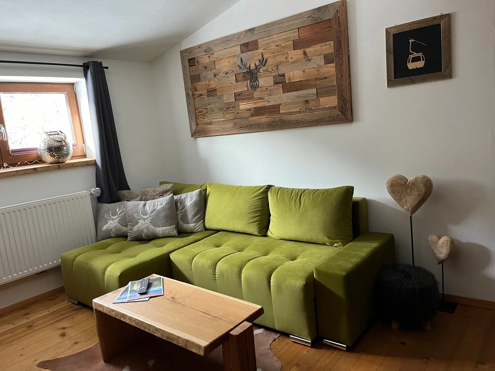 Apart Hansler "das Liara" mit Infrarotkabine und Balkon
