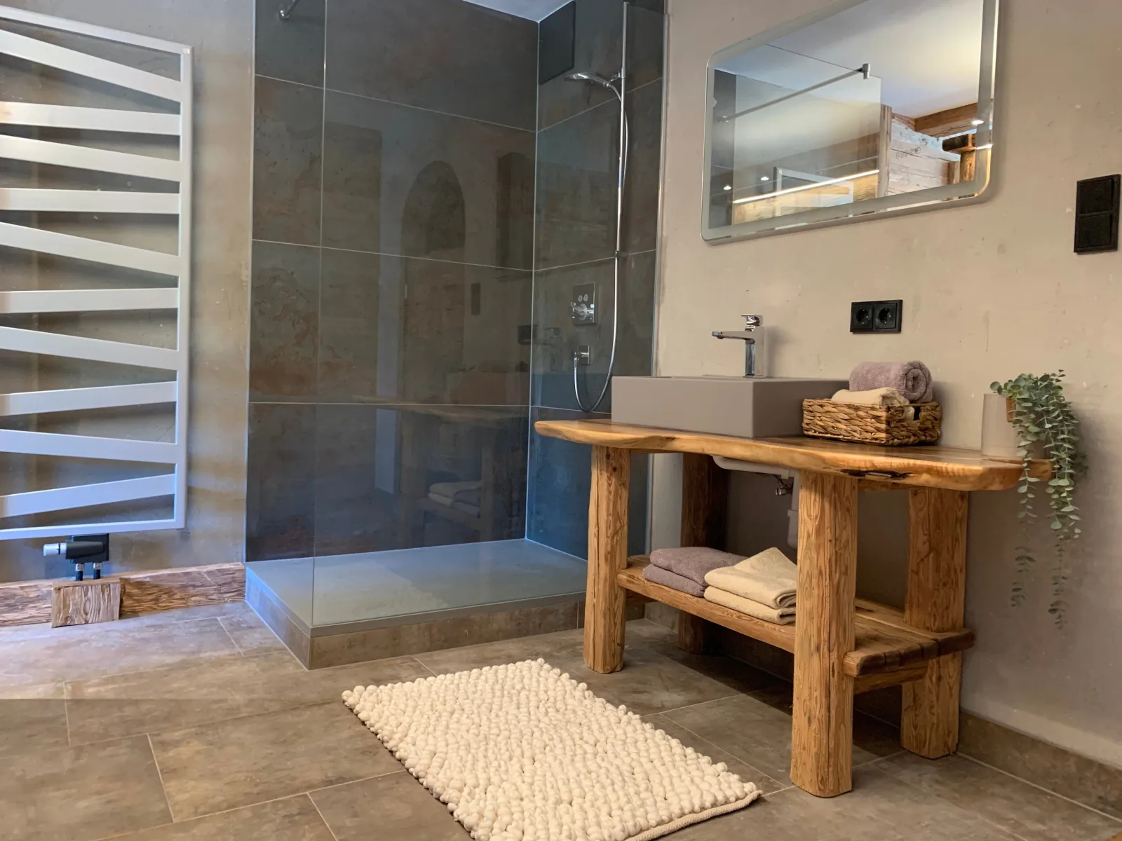 Chalet Paula mit 2 Schlafzimmer, eigener Sauna, Terrasse