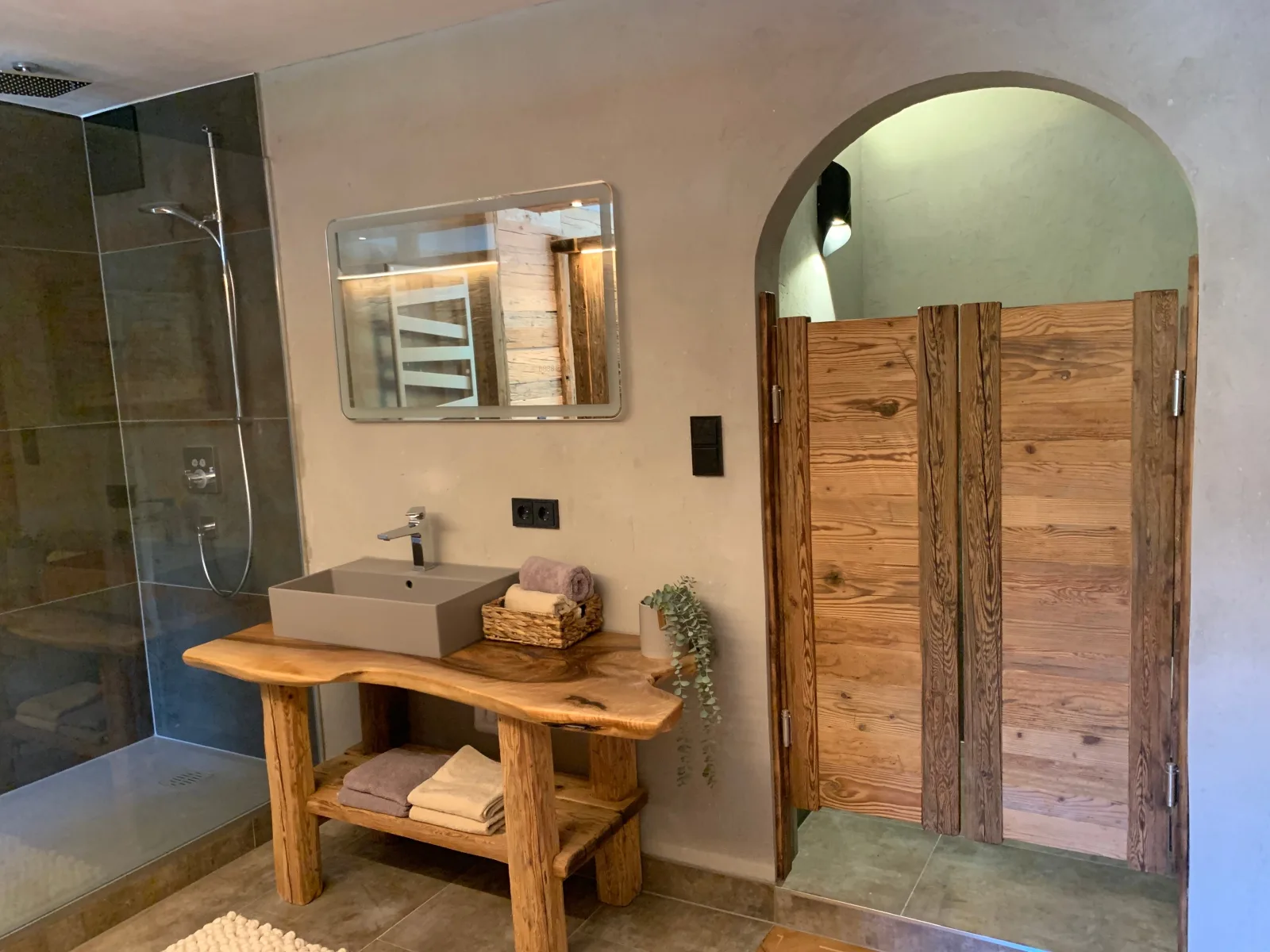 Chalet Paula mit 2 Schlafzimmer, eigener Sauna, Terrasse