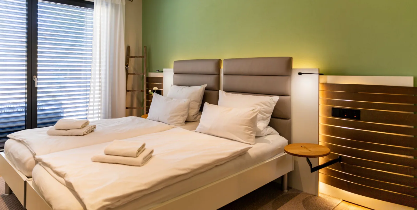 vineLodge L