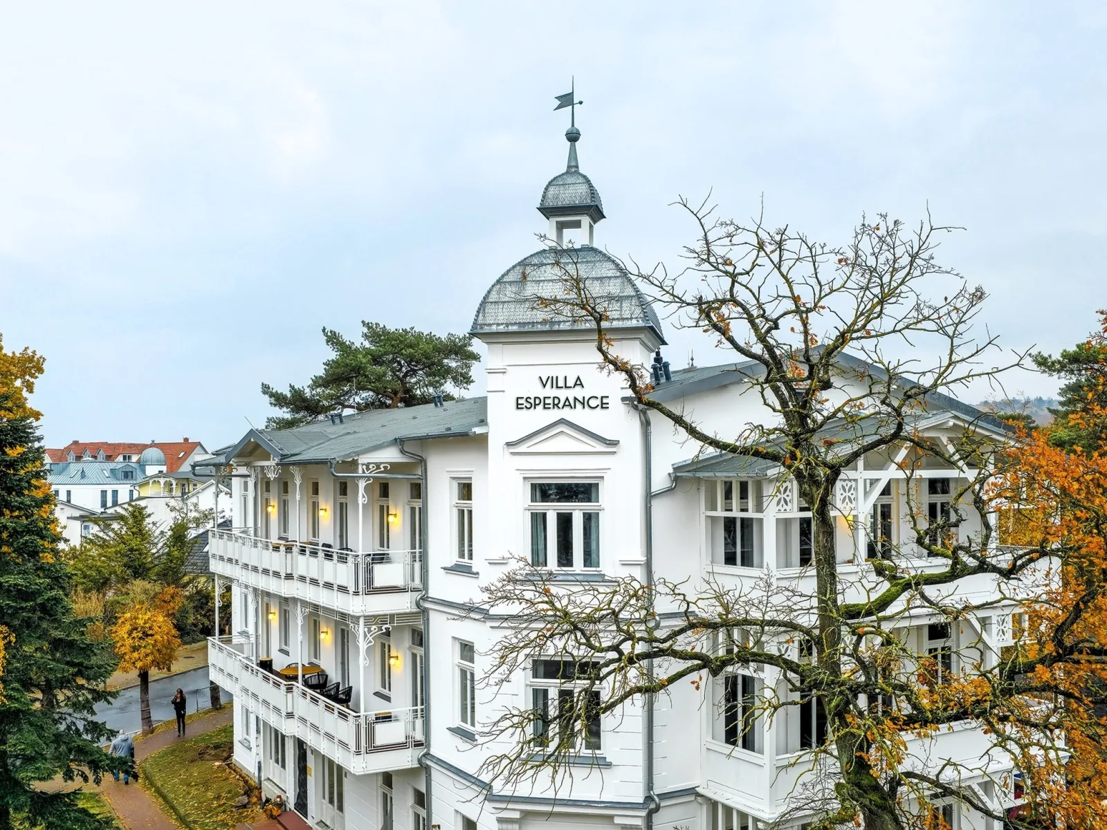 Villa Esperance - Suite Ciel Bleu mit Balkon und Dampfbad (Whg 6)