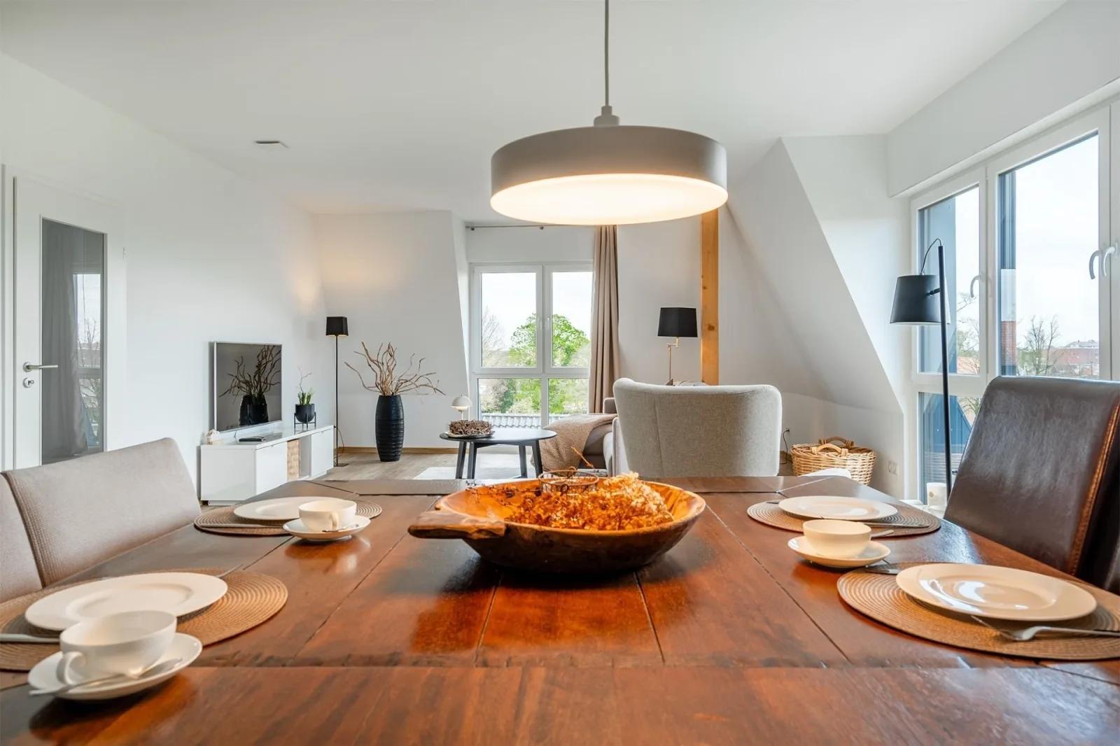 Sonniges City-Apartment mit Terrasse über den Dächern von Aurich