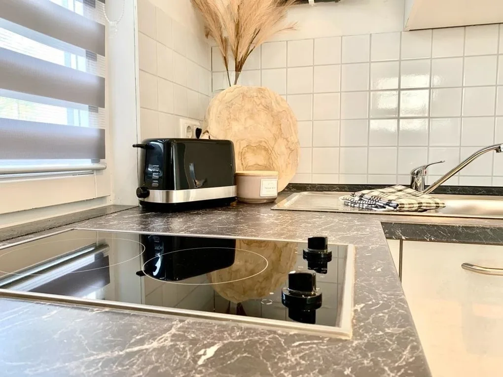 Modernes Waldhaus am Wasser I Whirlpool I Kamin I Feuerschale