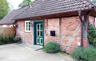 Lüdersburger Strasse 19a