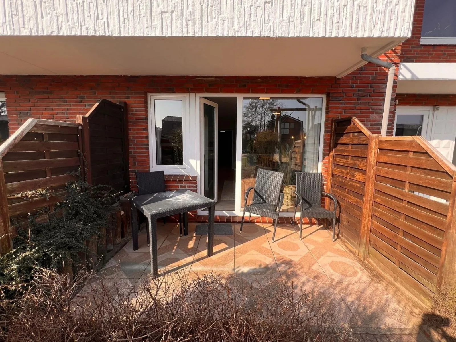 NW 20  mit Terrasse zur Südseite