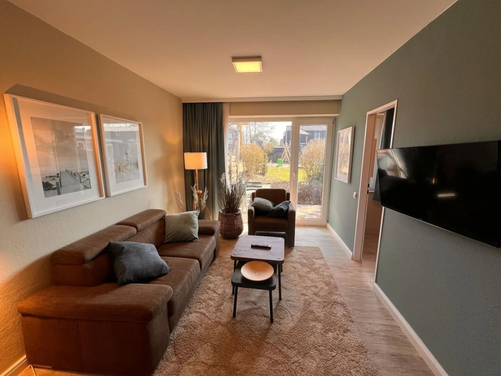 NW 20  mit Terrasse zur Südseite