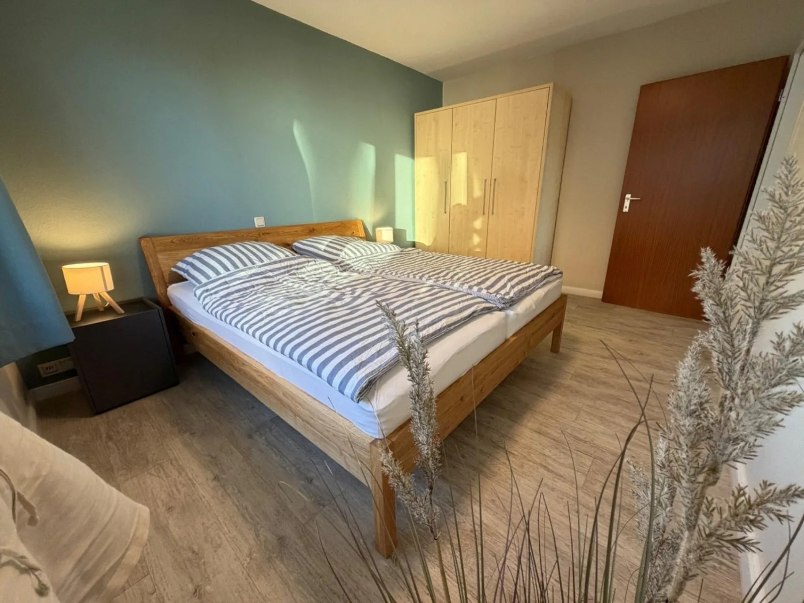 Ferienwohnung NW 21  Meerblick & Terrasse zur Seeseite