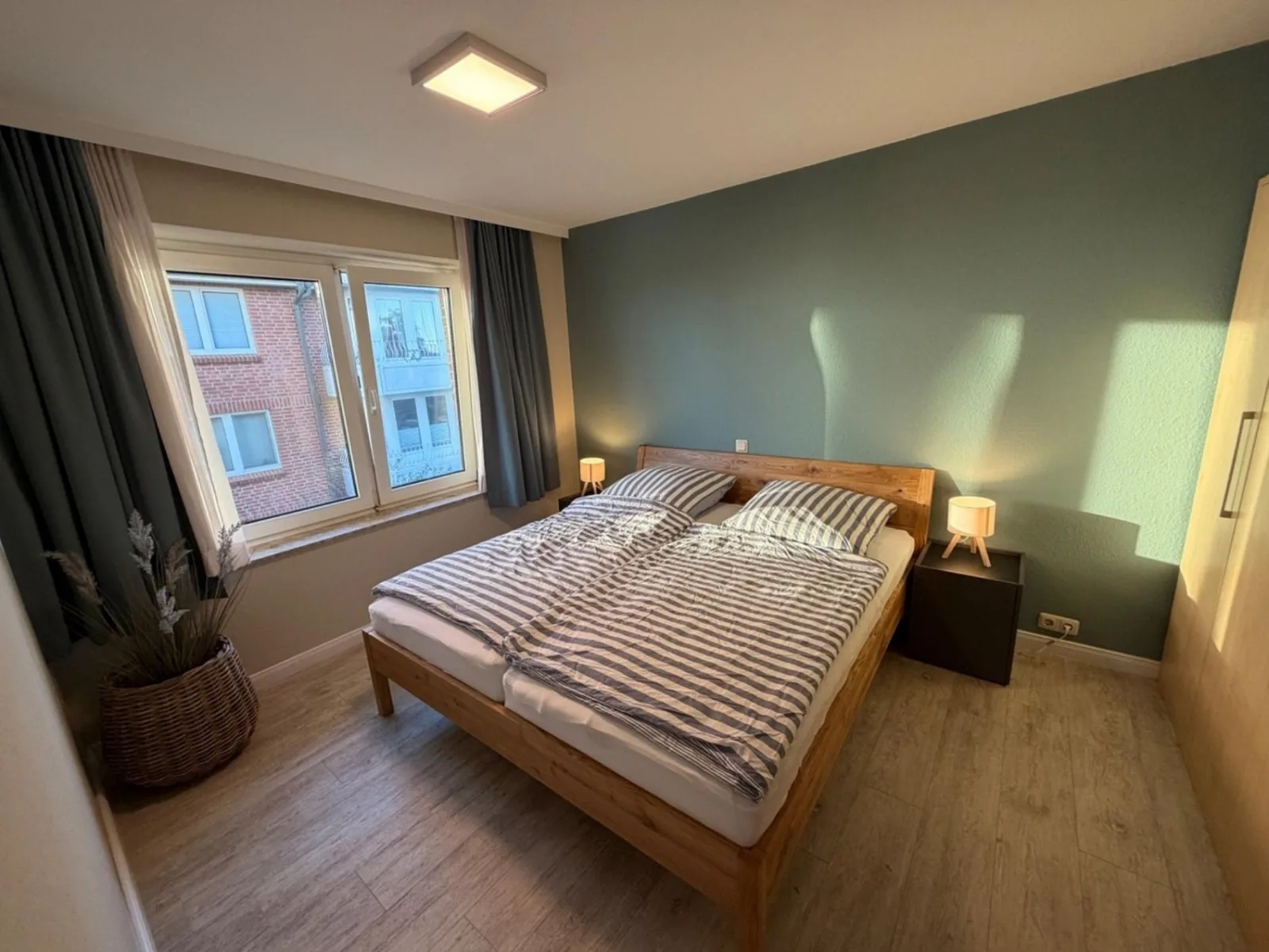 Ferienwohnung NW 21  Meerblick & Terrasse zur Seeseite