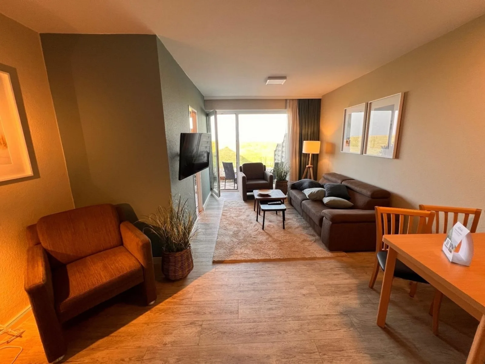 Ferienwohnung  NW 24  Terasse mit Meerblick