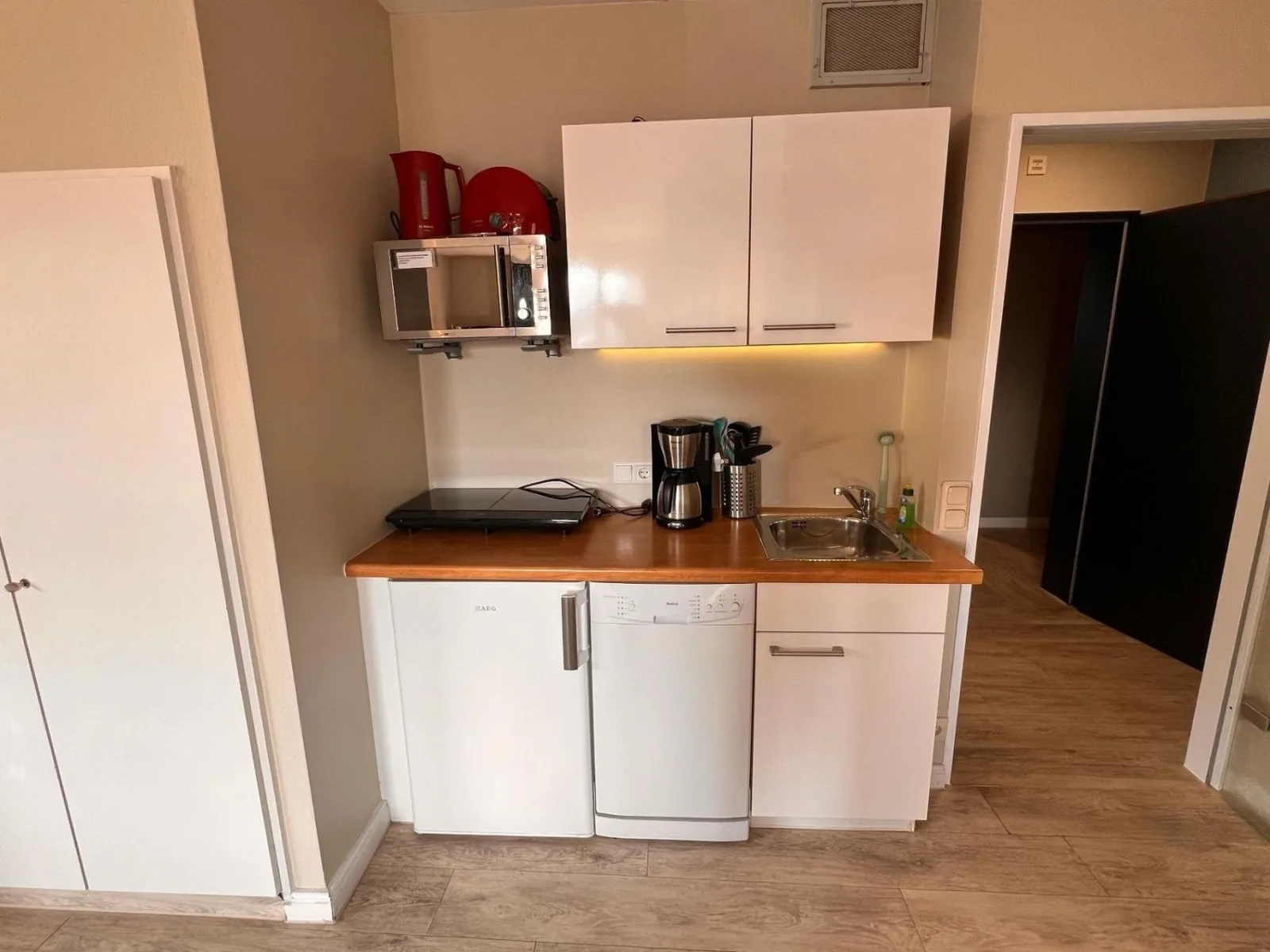 Ferienwohnung  NW 27 mit Balkon zur Südseite