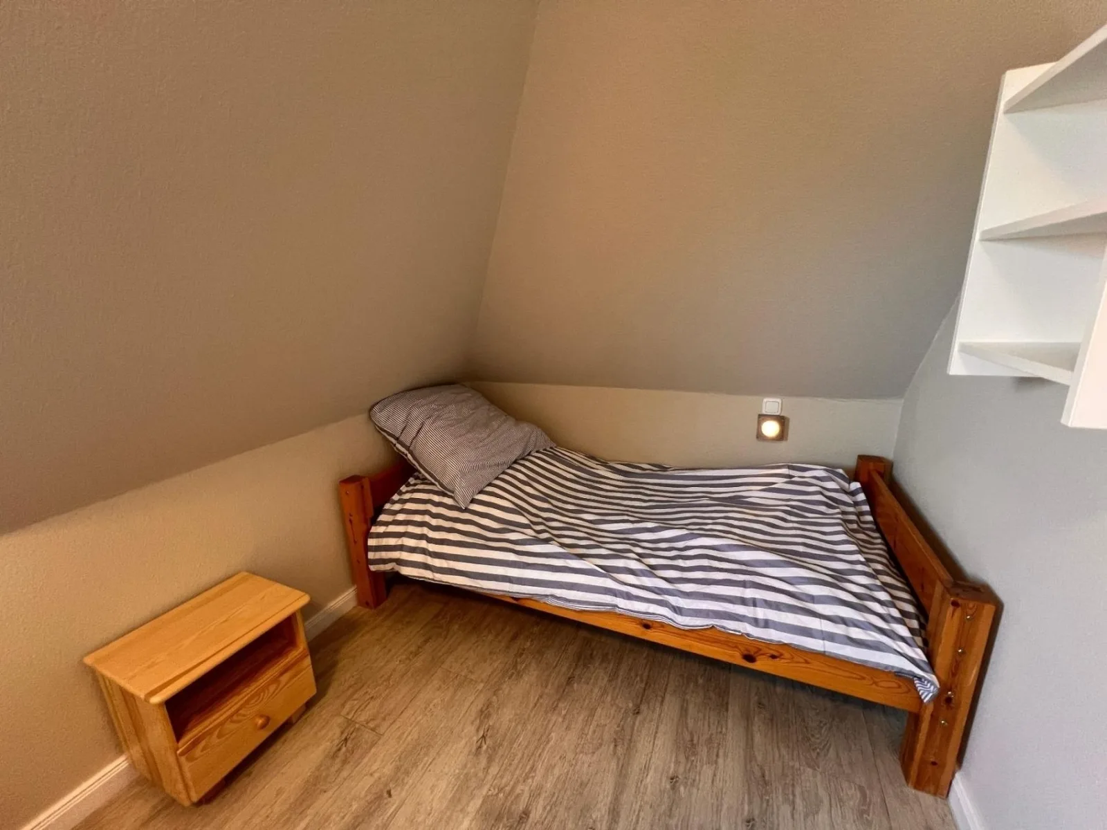 Charmante Ferienwohnung NW 33 in Cuxhaven-Duhnen  Urlaub an der Nordsee mit Hund