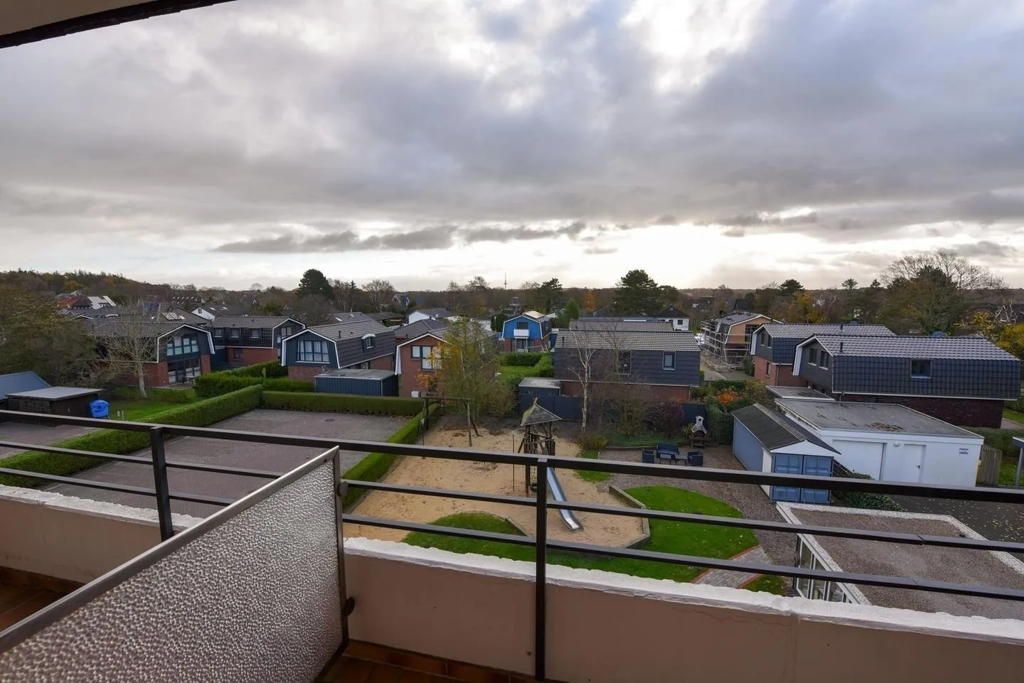 Ferienwohnung  NW 44 mit Süd Balkon