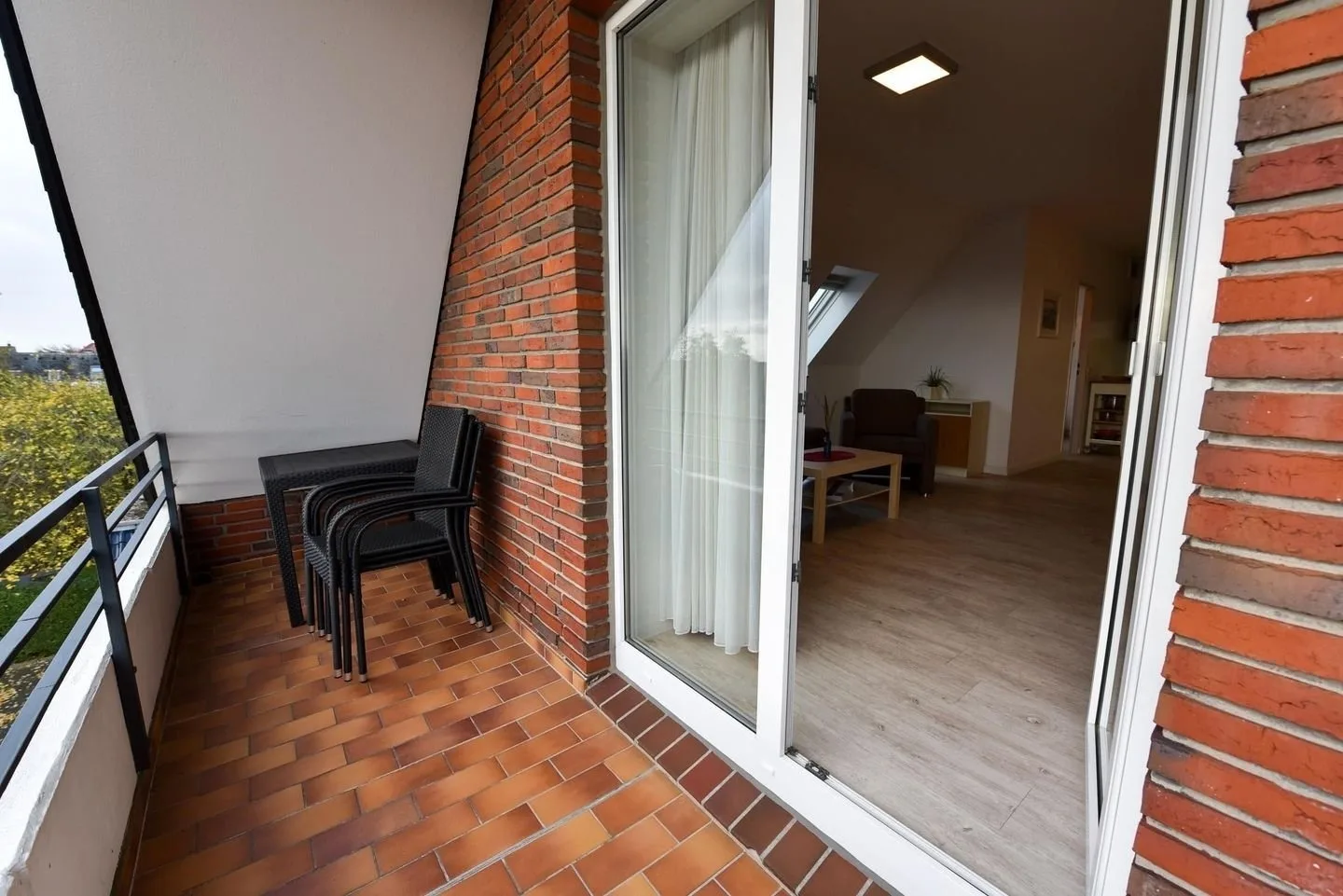 Ferienwohnung  NW 44 mit Süd Balkon