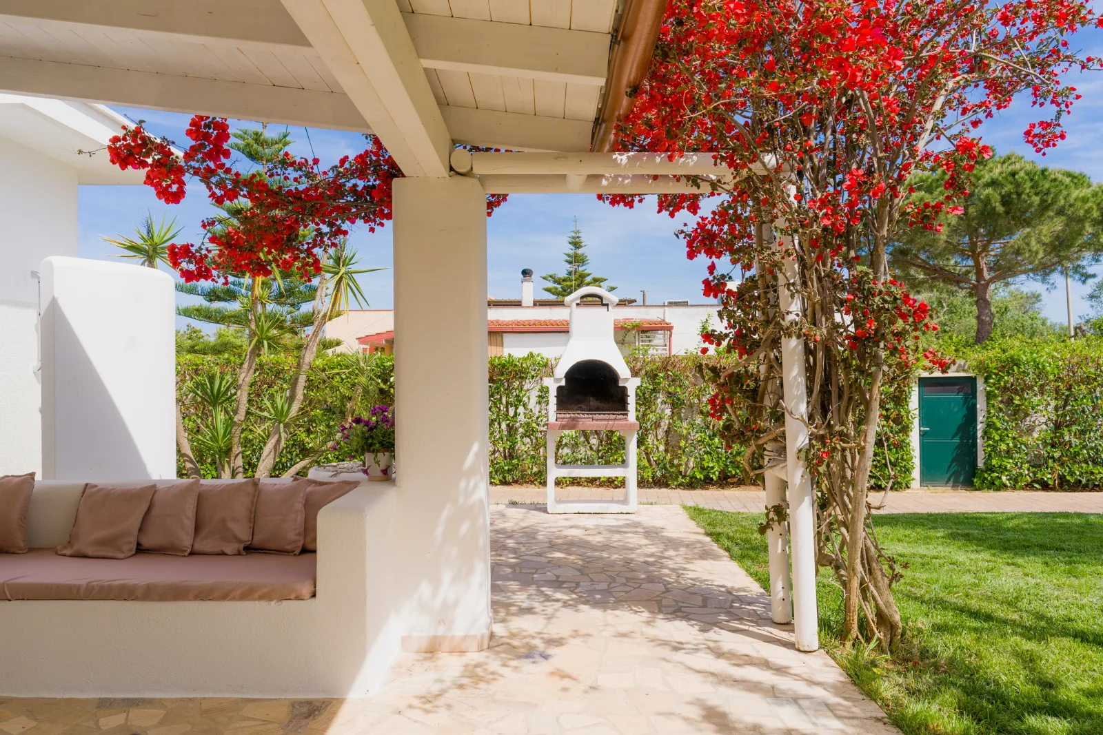 Apulian Shanti house