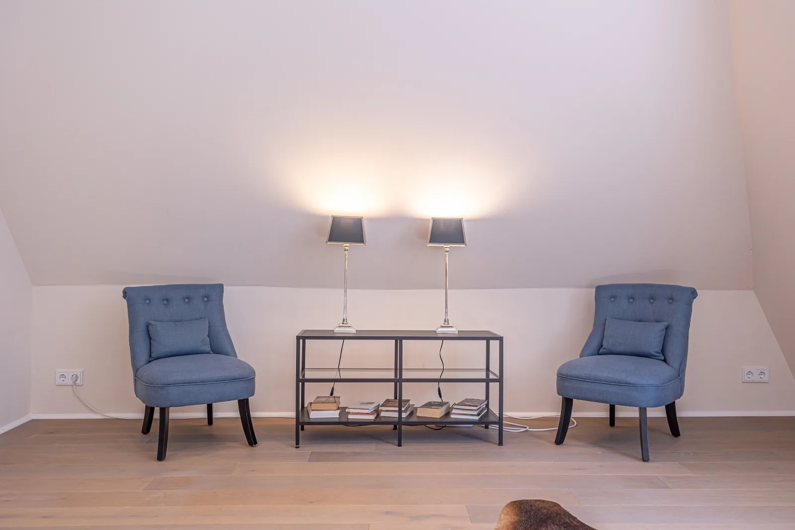 Weiße Reetdachkate Wohnung 1