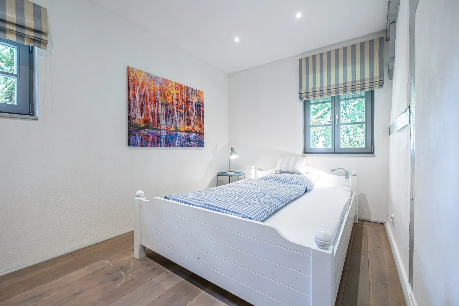 Weiße Reetdachkate Wohnung 2
