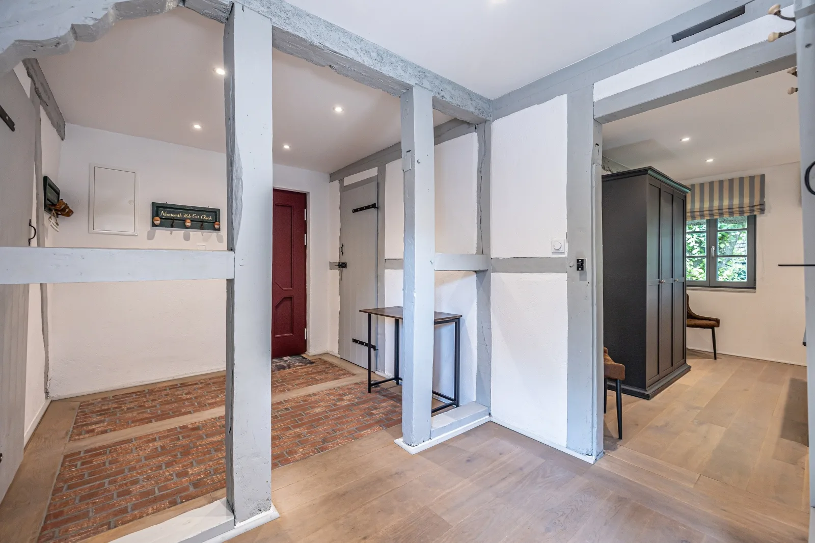 Weiße Reetdachkate Wohnung 2
