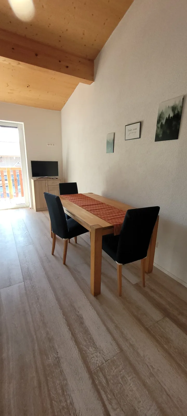 Schöne Drei  Zimmerwohnung