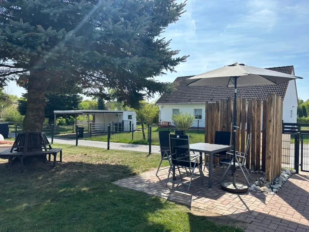 Ostsee Familienwohnung mit 3 Schlafzimmern & Garten