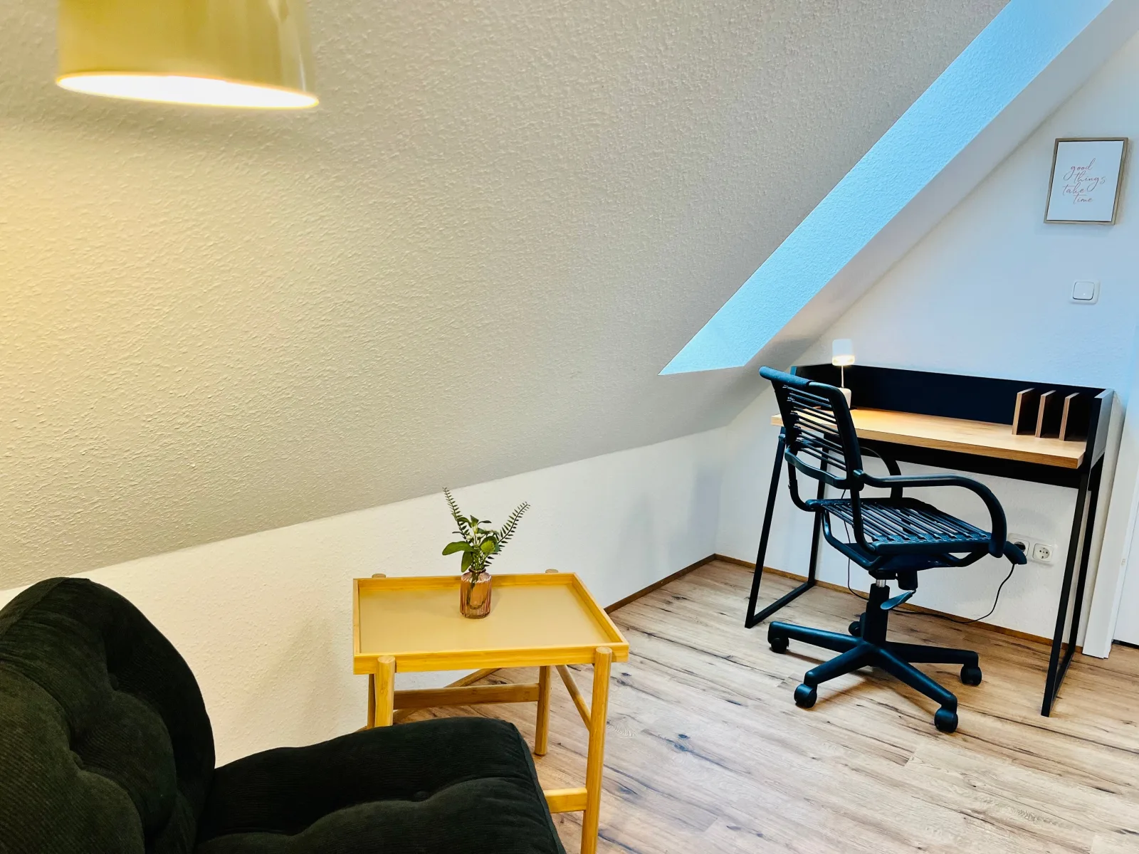 AyCatcherHomes - Luna | Old Town | 3BR | 7 Guests