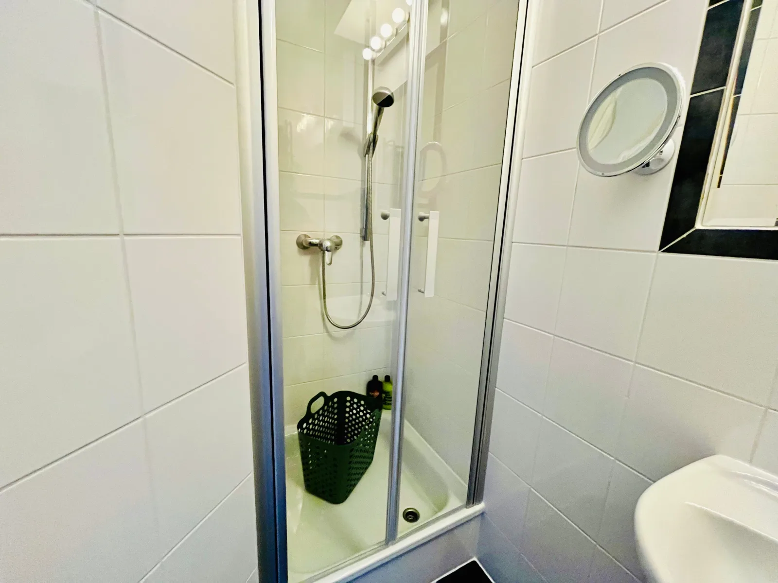 AyCatcherHomes - Nova | Old Town | 2 Guests