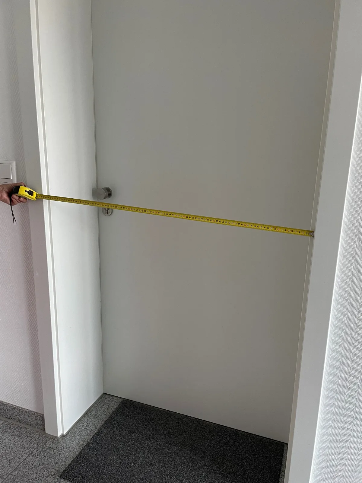 Ruhig gelegene EG-Neubauwohnung  & Garten, überdachte Terrasse, Insektenschutz, Fußbodenheizung, EBK für max. 7 Personen