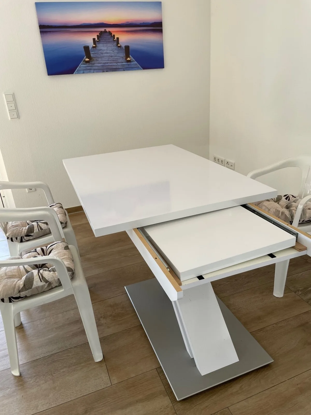 Ruhig gelegene EG-Neubauwohnung  & Garten, überdachte Terrasse, Insektenschutz, Fußbodenheizung, EBK für max. 7 Personen
