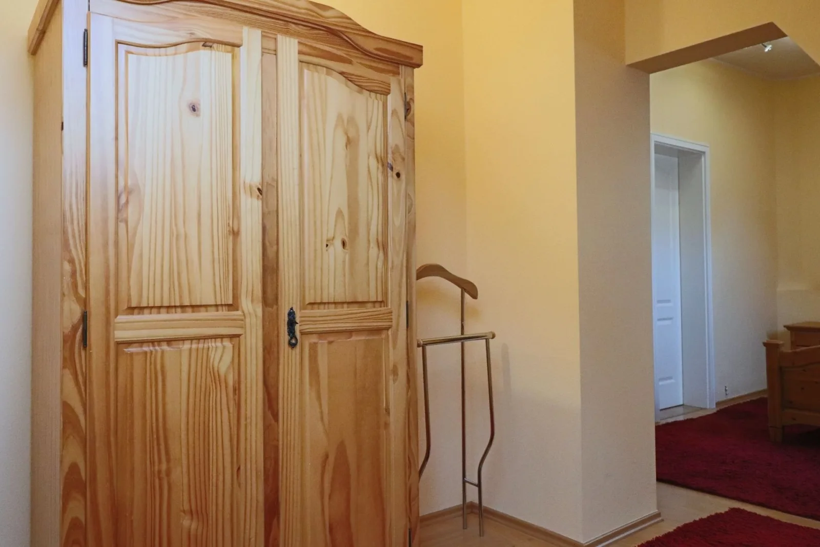 Apartment 4