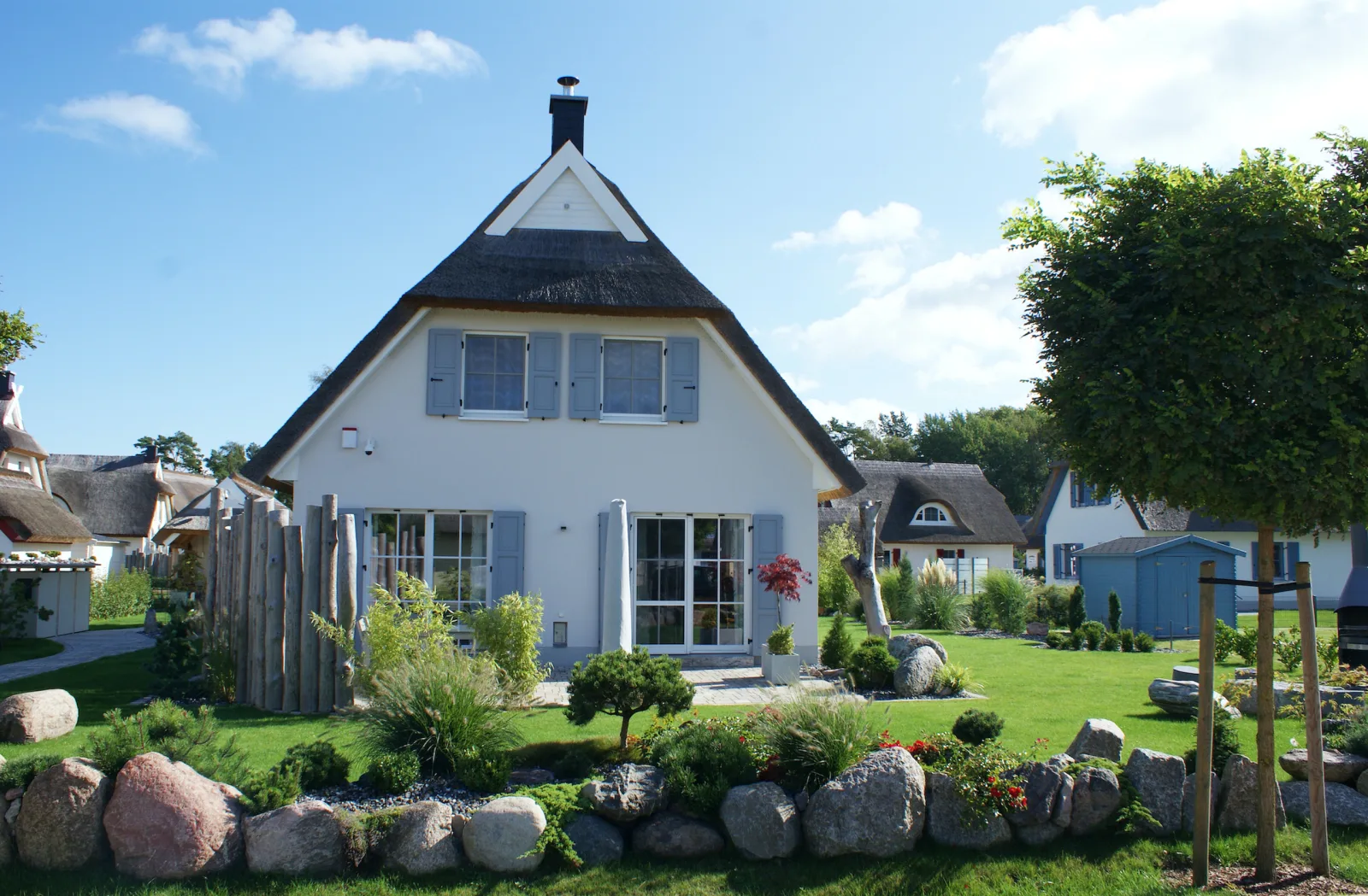 Traum Reethaus am Meer &ndash; mit Pool, Sauna & Yoga
