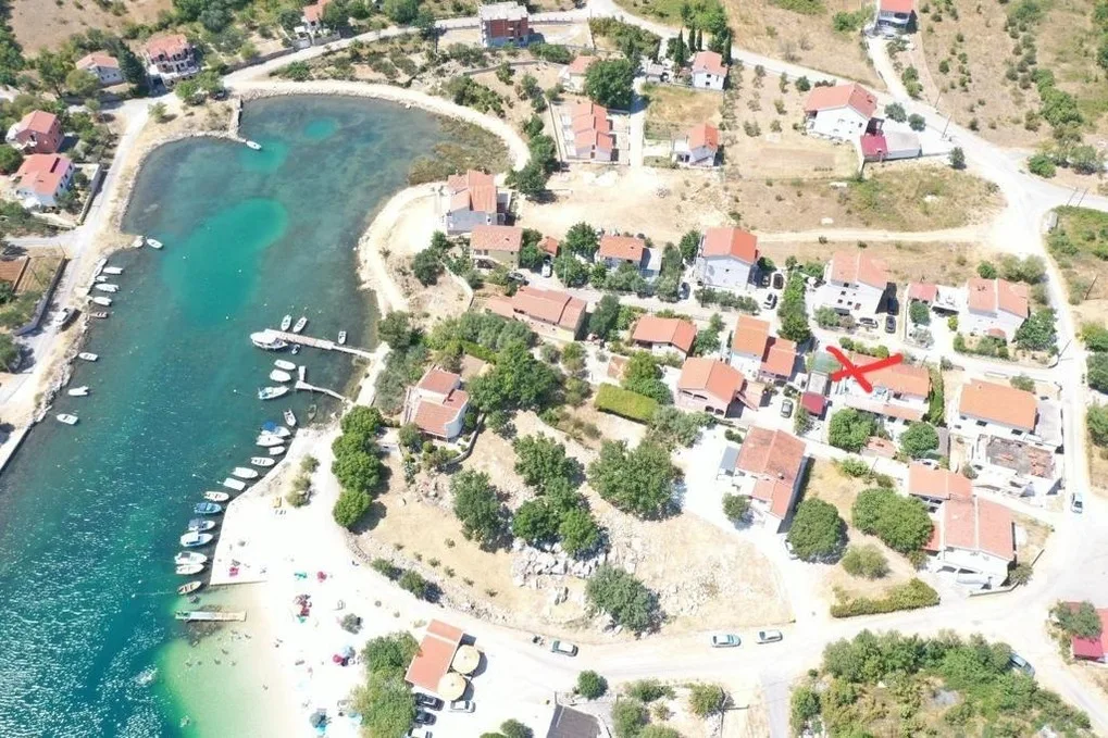 Ferienwohnung Antolica mit Klimaanlage 150m vom Meer