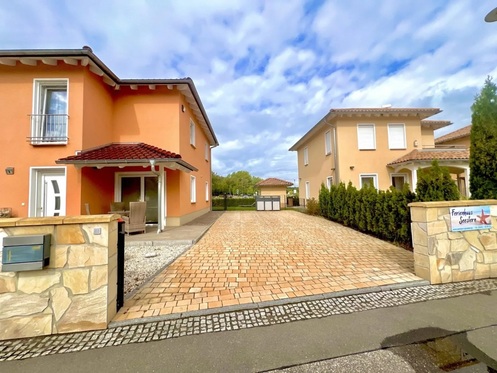 Linke Ferienwohnung im Ferienhaus  Seestern  in 06249 Mücheln