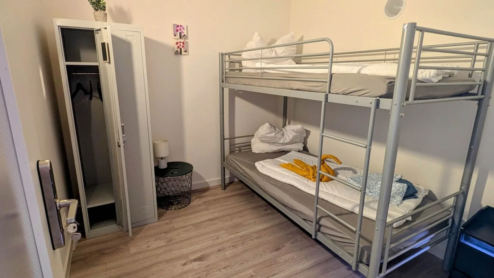RhinQuartier FeWo Hostel-Style