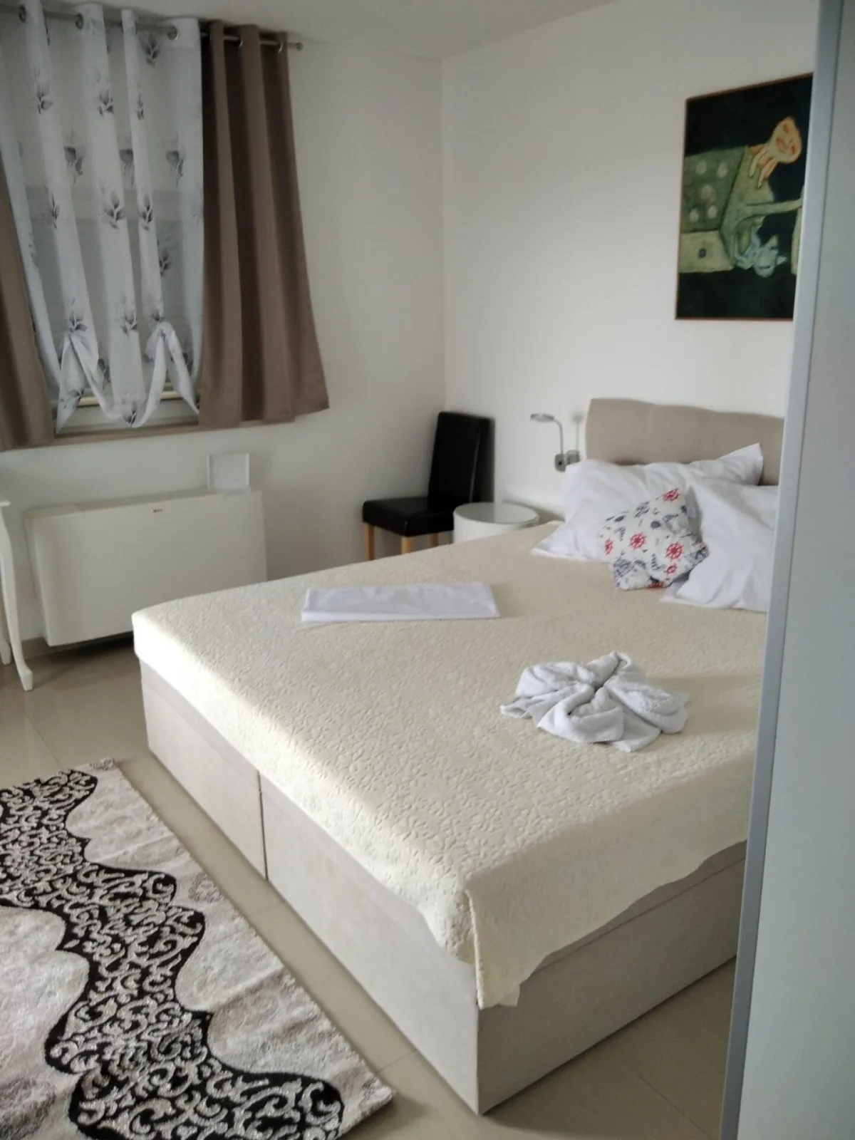 Villa Gusto 4*. Mit Pool und beheiztem Whirlpool