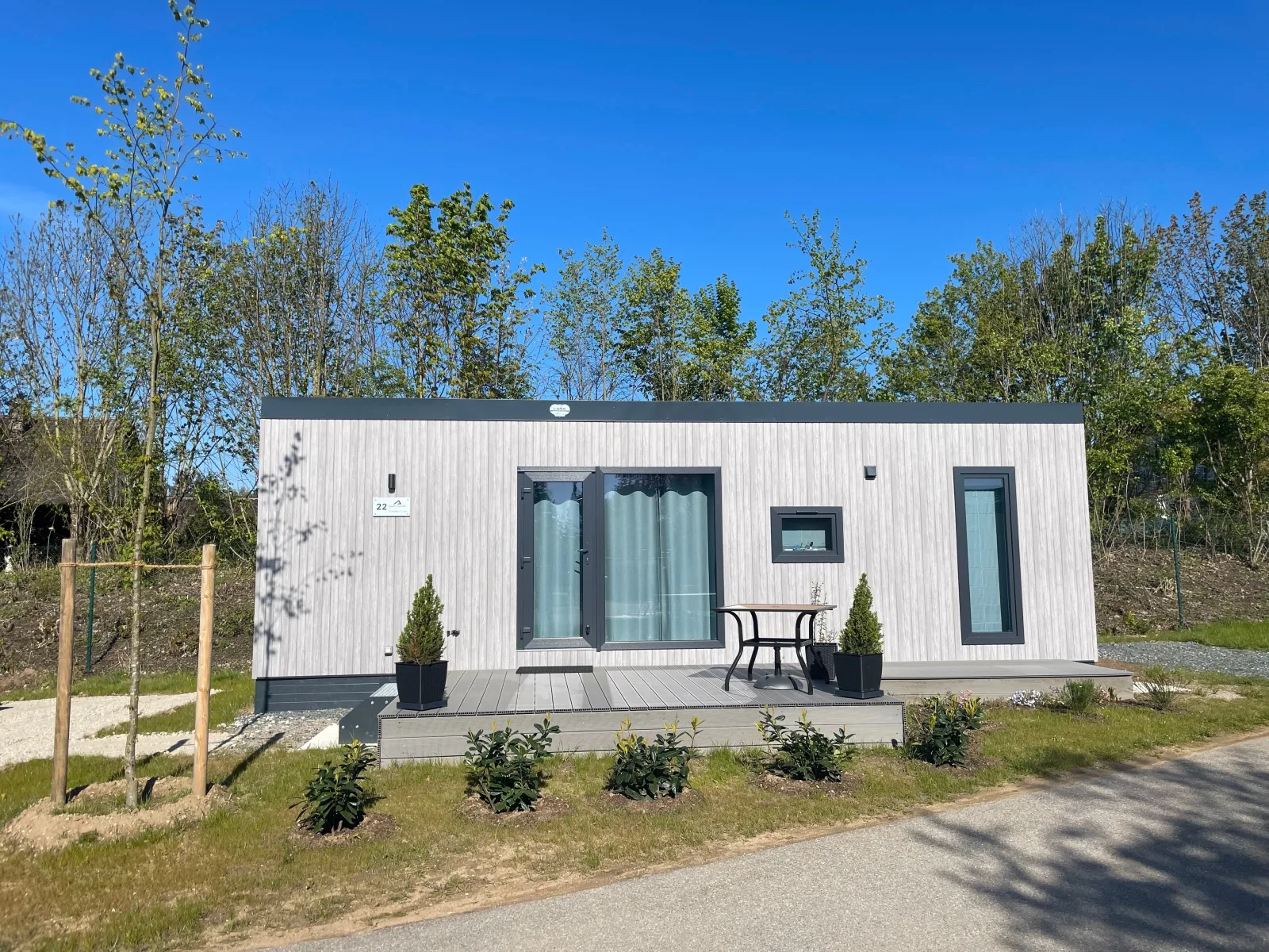 Sommer Chalet 25