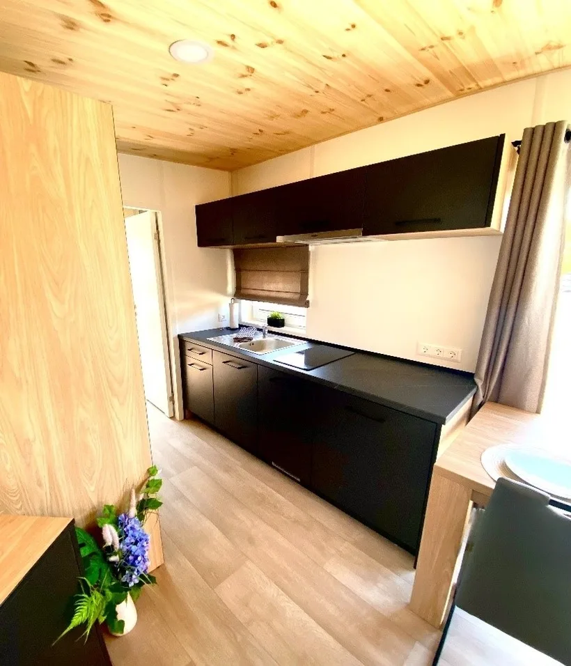 Sommer Chalet 28