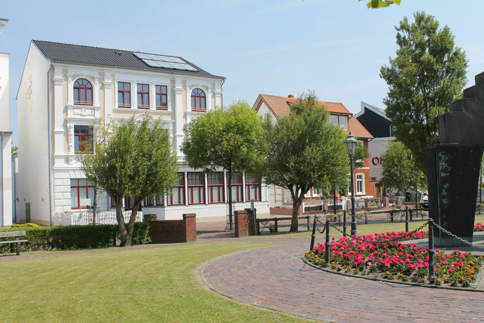Luise in der Villa Neptun